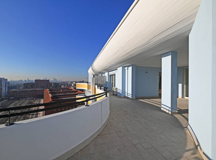 vista panoramica attico Bicocca Milano keycalt Immobiliare